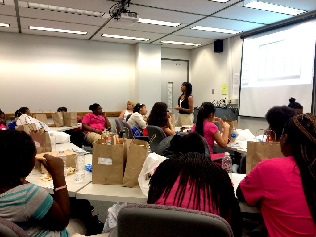 Girls Attending the Tech Sassy Girlz Event