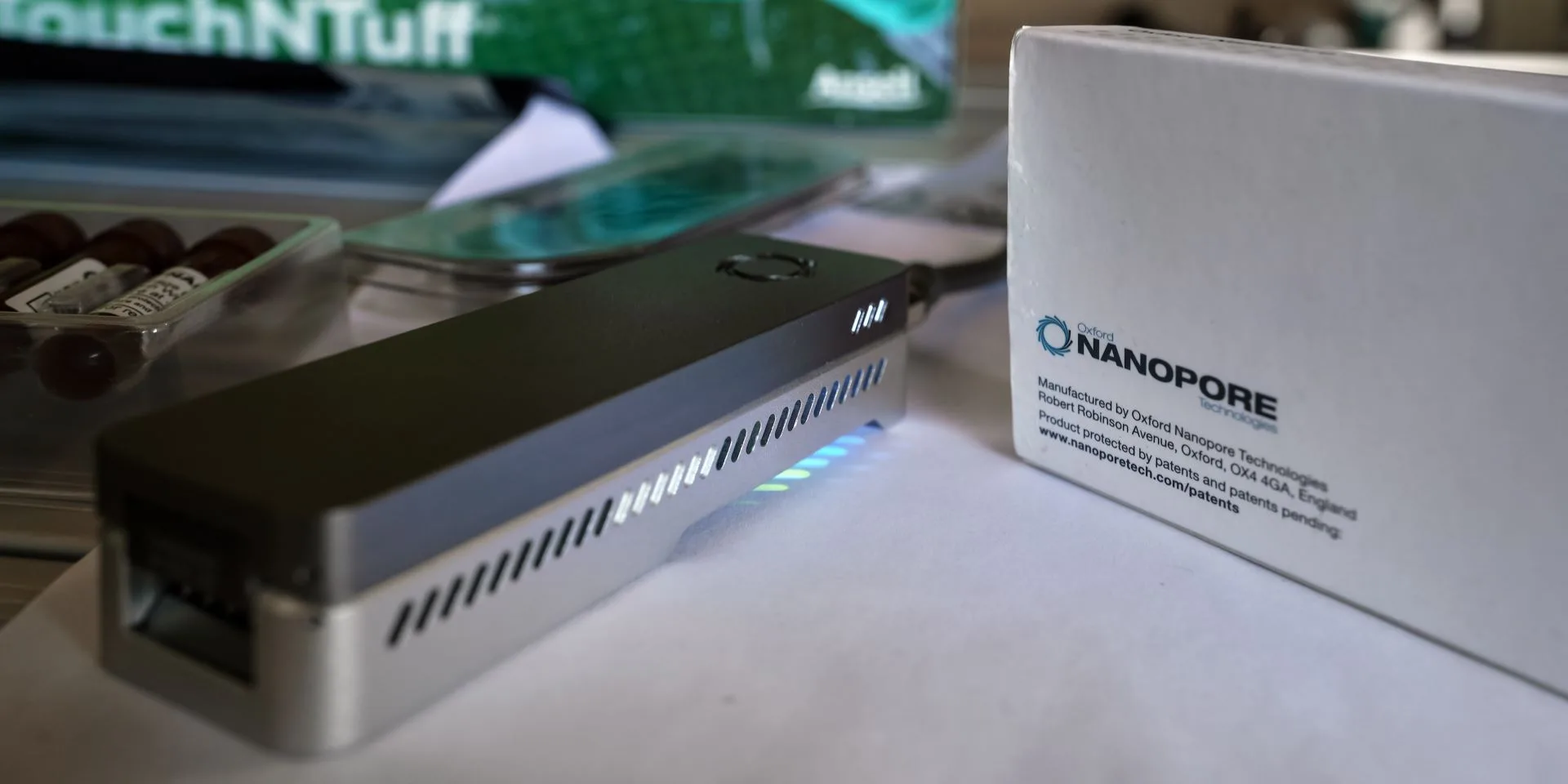 Security flaws in portable genetic sequencers risk leaking private DNA data
